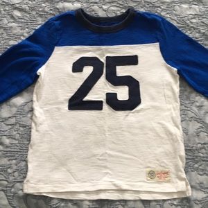 Gap.  Long Sleeve Shirt. Size Small